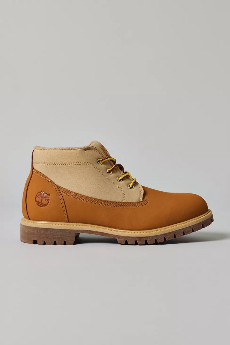 TIMBERLAND MEN'S 12 HERITAGE MID LACE CHUKKA BOOT WHEAT NUBUCK TB0A431HAES